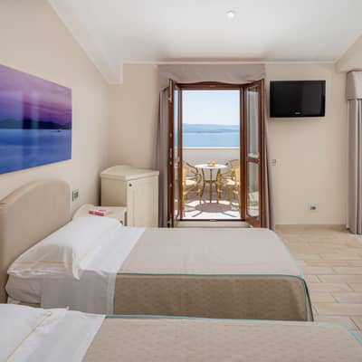 Hotelpuntanegra Alghero Camere Family 03