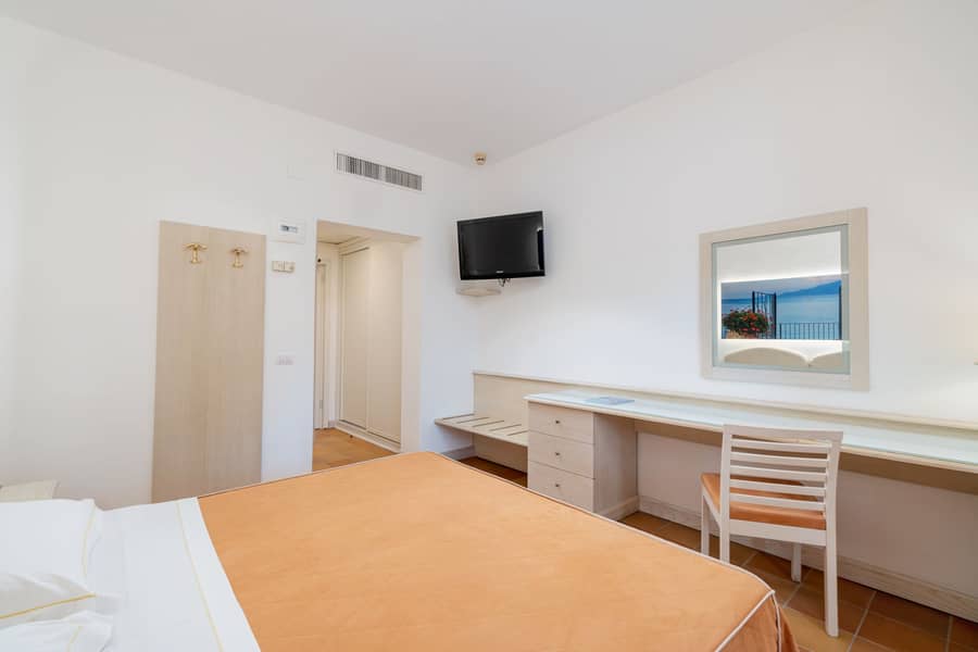 Hotelpuntanegra Alghero Camere Classic Pineta 01