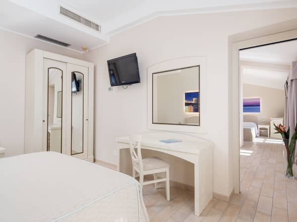 Hotelpuntanegra Alghero Camere Family 04